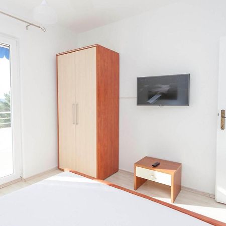 Apartment Aria Baška Voda Zewnętrze zdjęcie