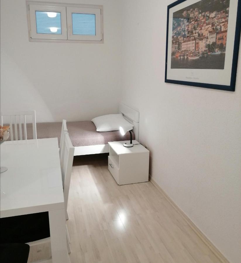 Apartment Aria Baška Voda Zewnętrze zdjęcie